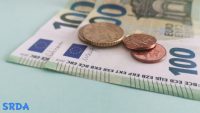 Novac pare euro evro