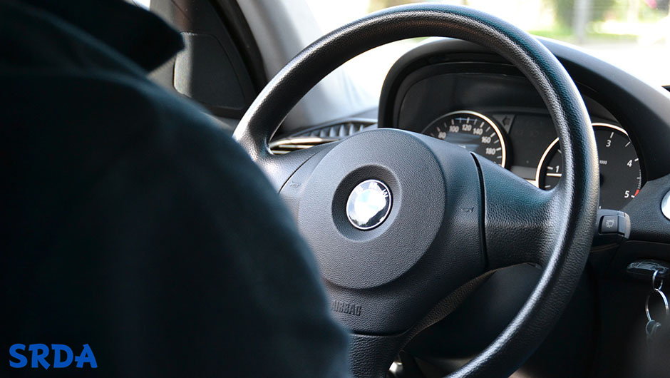 automobil